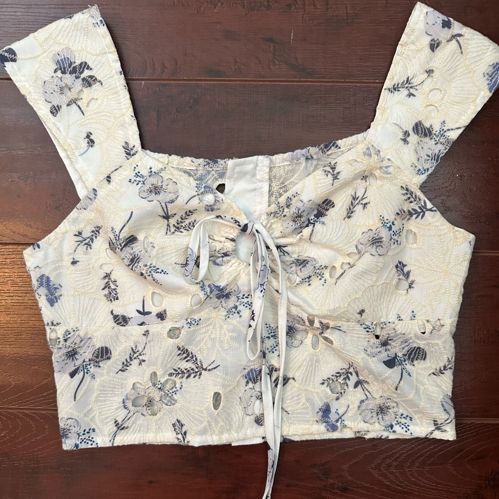 Cider Cream Tie Front Crop Blouse
